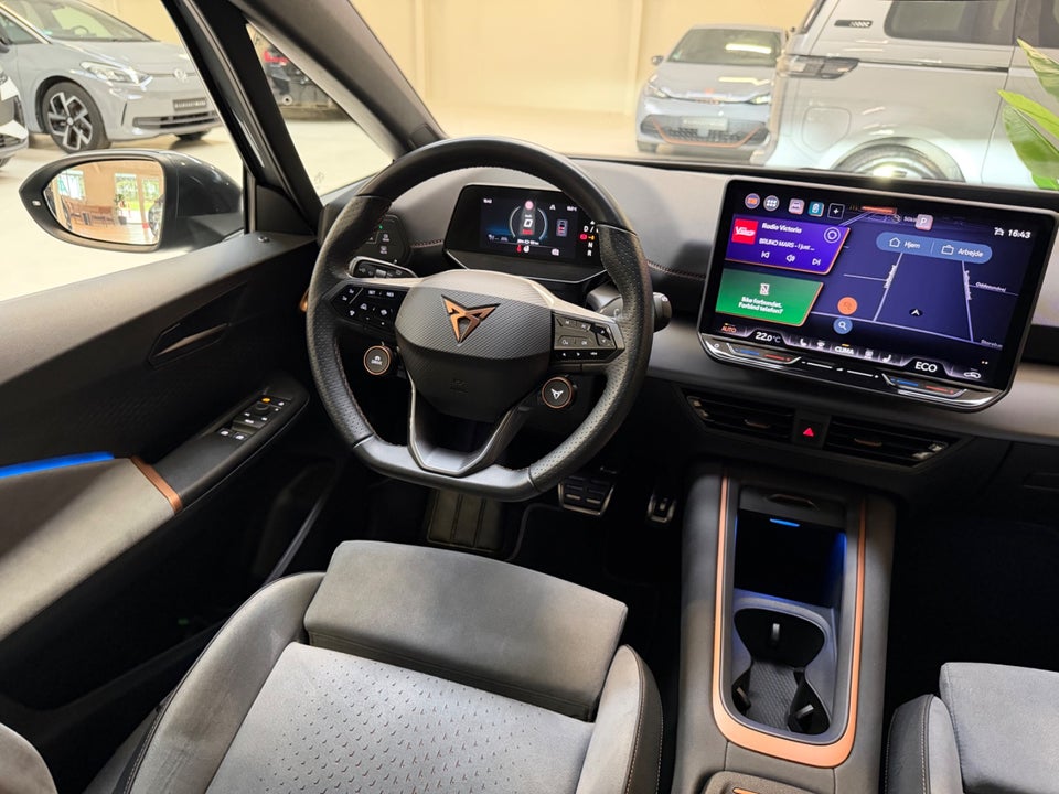 Cupra Born 58 e-Boost Dinamica Pack 5d