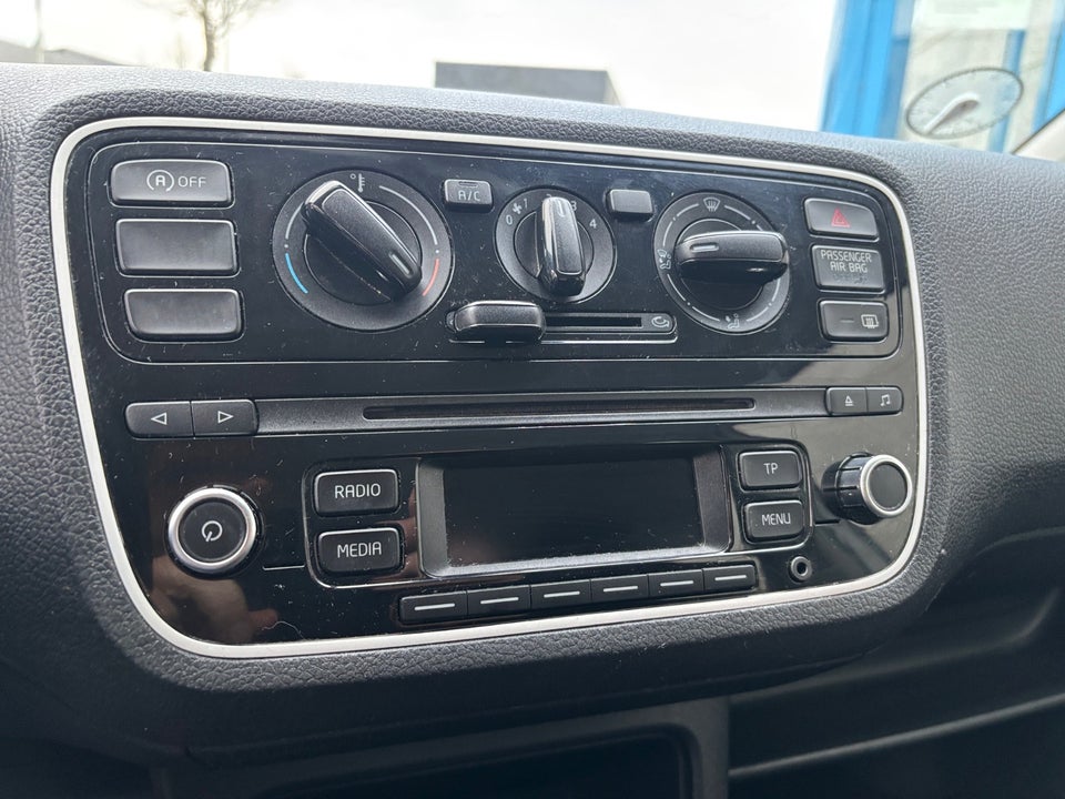 VW Up! 1,0 60 Take Up! BMT 5d