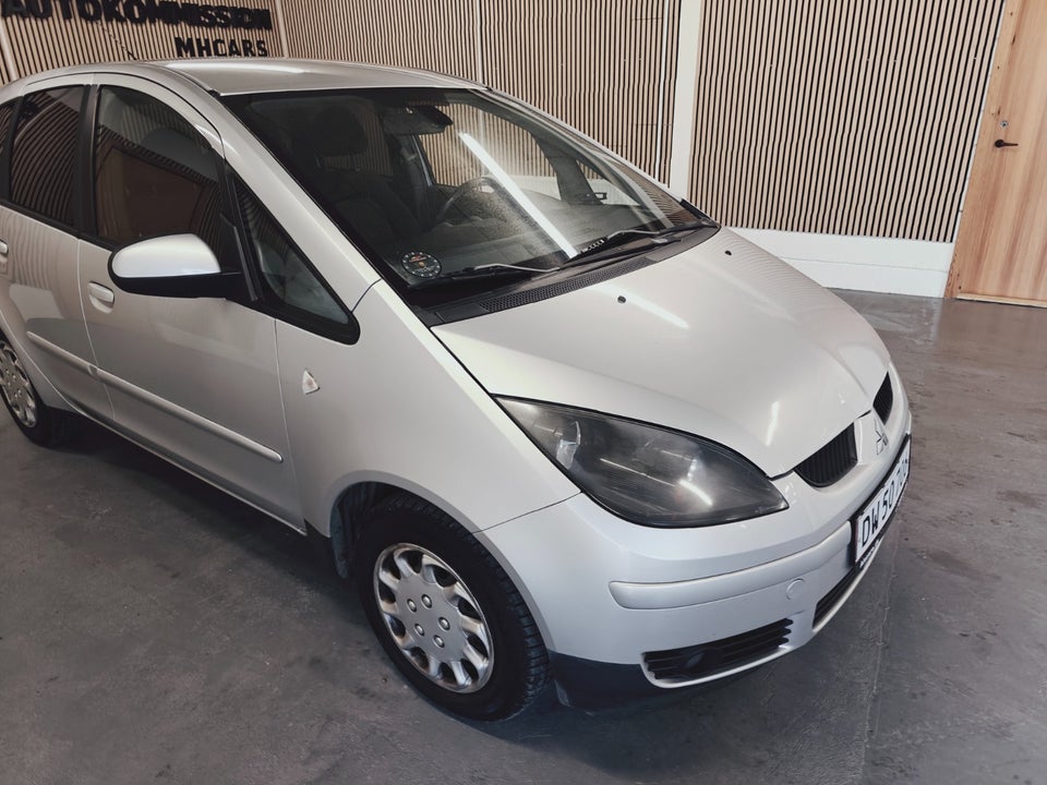 Mitsubishi Colt 1,3 Invite 5d