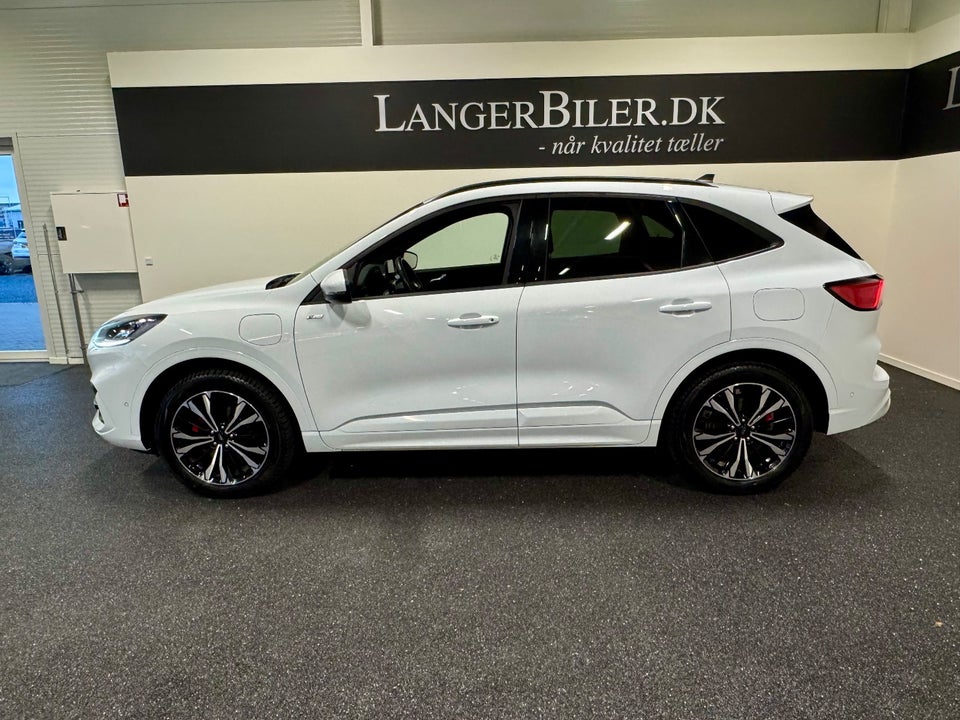 Ford Kuga 2,5 PHEV ST-Line X CVT 5d