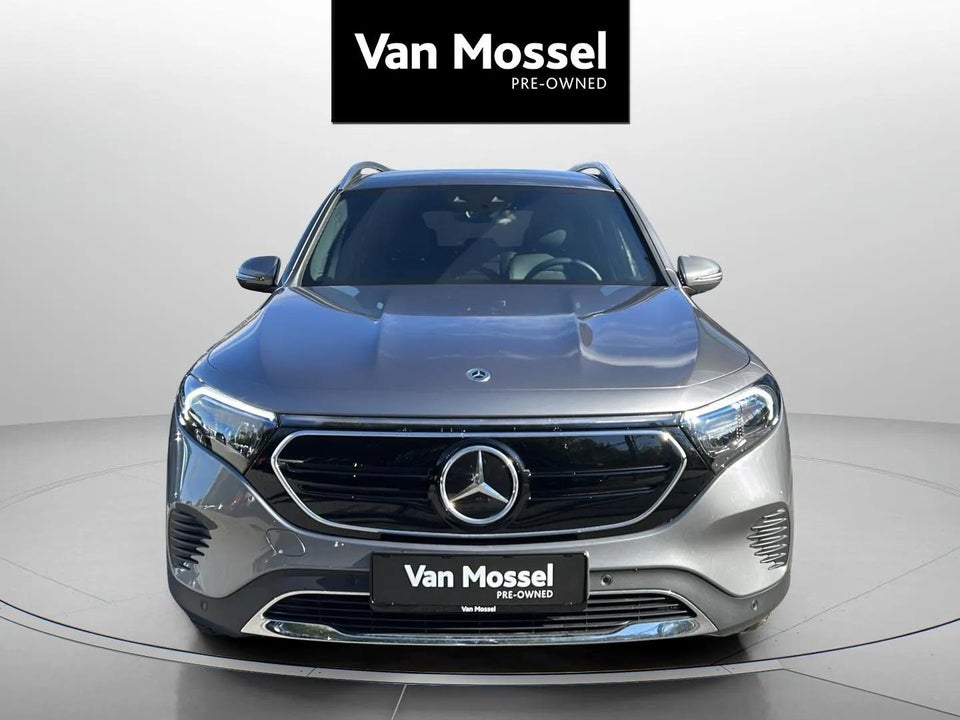 Mercedes EQB300 Progressive 4Matic 7prs 5d