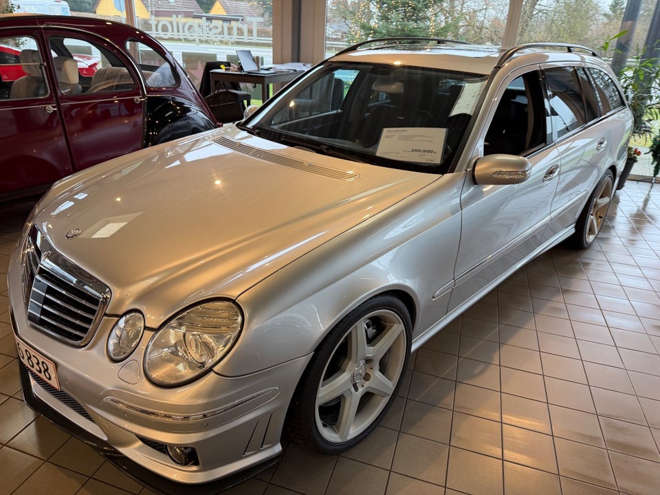 Mercedes E55 5,4 AMG stc. aut. 5d