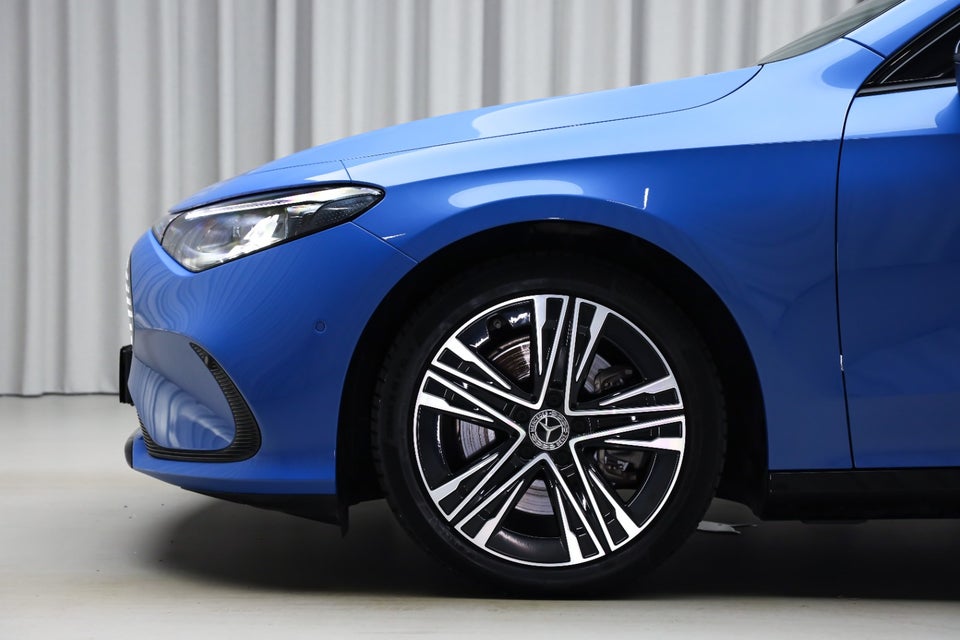 Mercedes CLA250+ electric Progressive Premium Plus 4d