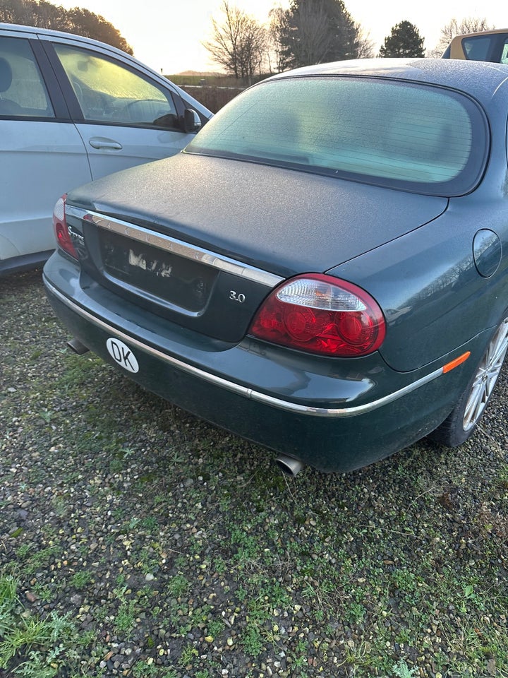Jaguar S-Type 3,0 Deluxe aut. 4d