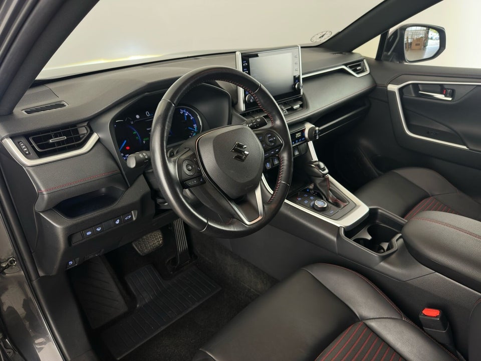 Suzuki Across 2,5 PHEV Adventure e-CVT 5d