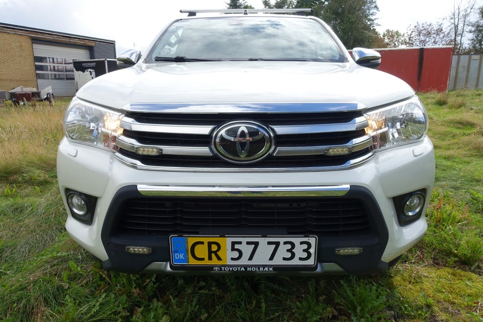 Toyota HiLux 2,4 D-4D 150 T3 Ex.Kab 4x4 4d