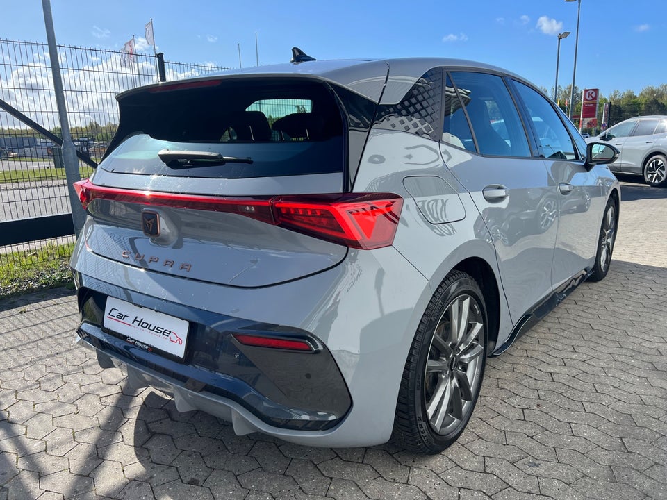 Cupra Born 58 e-Boost 5d