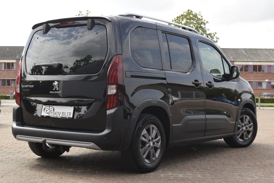 Peugeot e-Rifter 50 Active Pack L1 5d