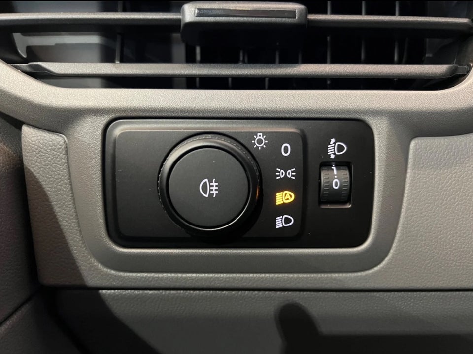 VW e-Transporter Comfort Kassevogn SWB