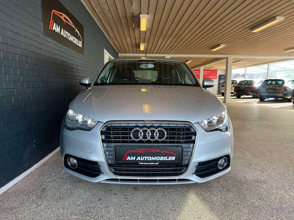 Audi A1 1,6 TDi 105 Ambition 3d