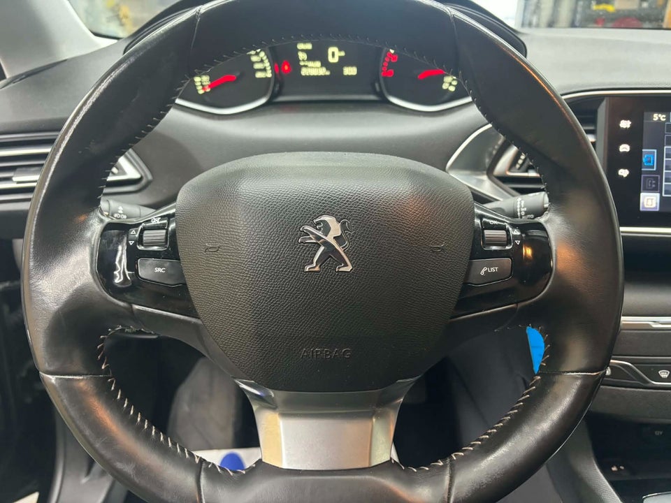 Peugeot 308 1,6 HDi 92 Access 5d