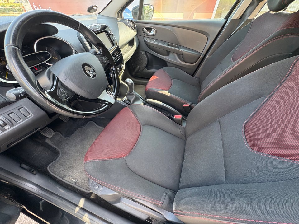 Renault Clio IV 1,5 dCi 75 Expression Sport Tourer 5d