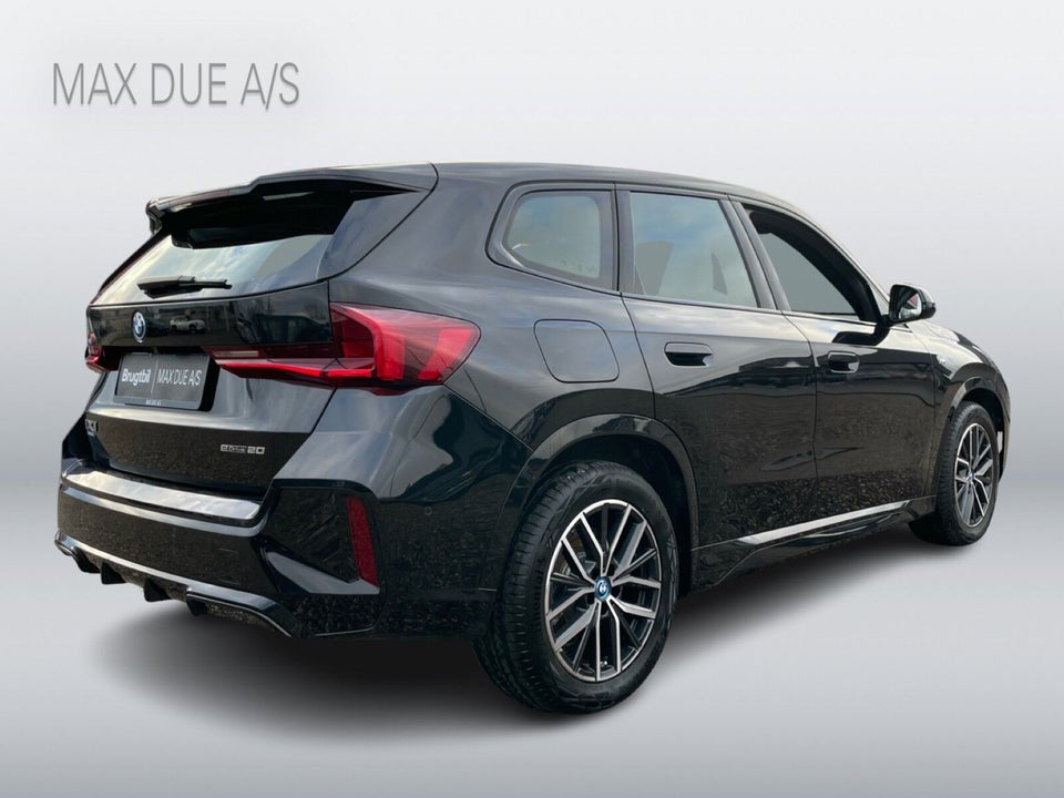 BMW iX1 eDrive20 M-Sport 5d