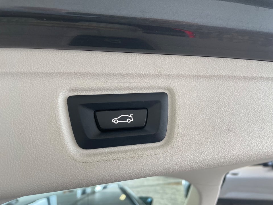 BMW 330e 2,0 Touring Sport Line aut. 5d