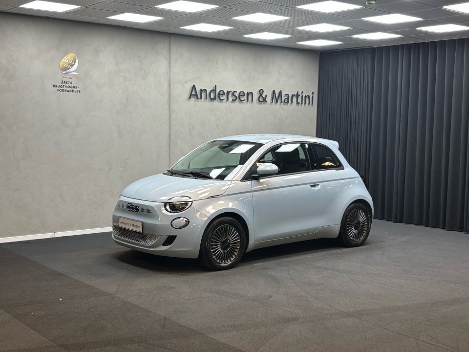 Fiat 500e 42 Icon 3d