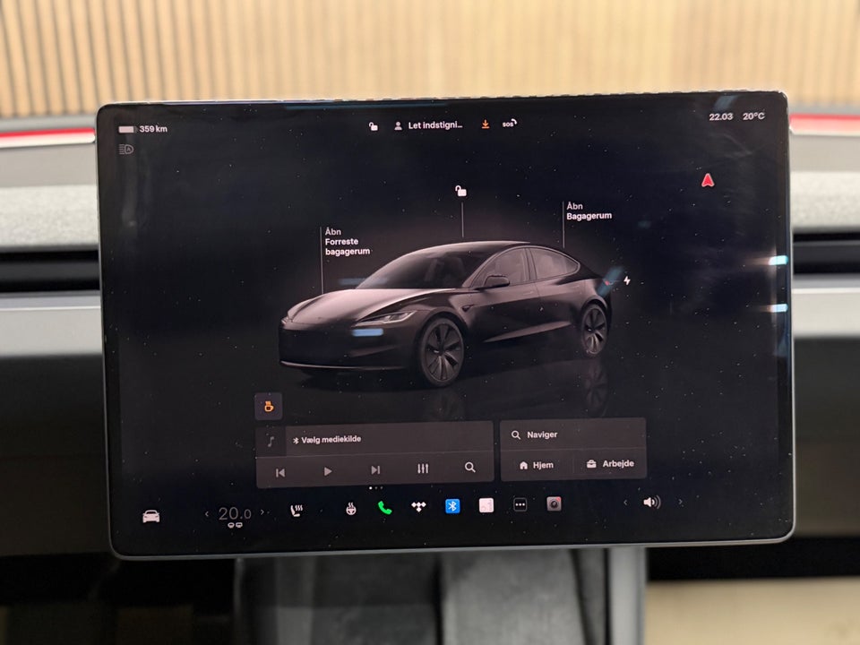 Tesla Model 3 RWD 4d