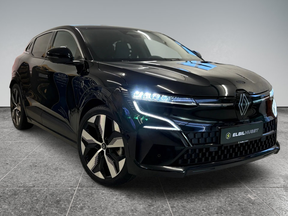 Renault Megane E-Tech 60 Techno 5d