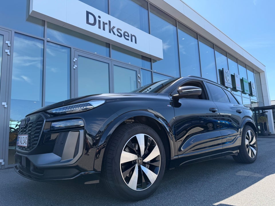 Audi Q6 e-tron S-line quattro 5d