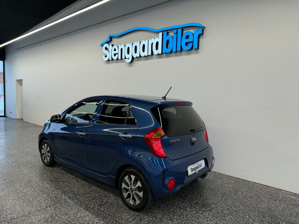 Kia Picanto 1,0 Attraction Sport 5d