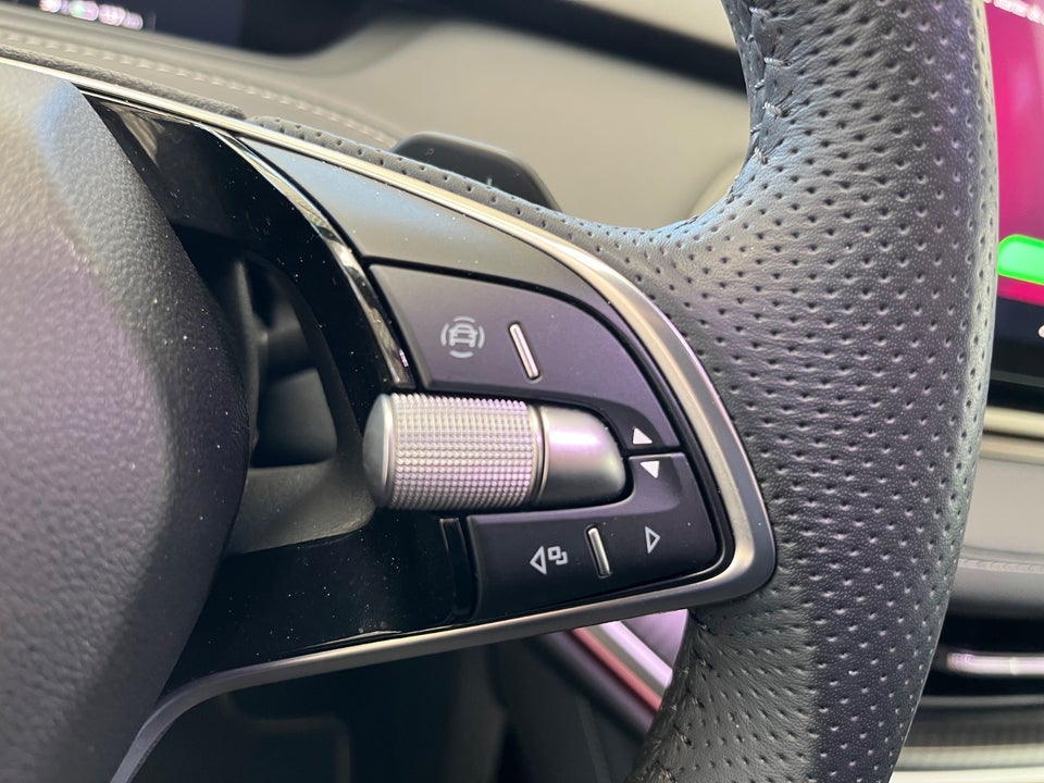 Skoda Enyaq 85x iV Sportline Maxx 5d