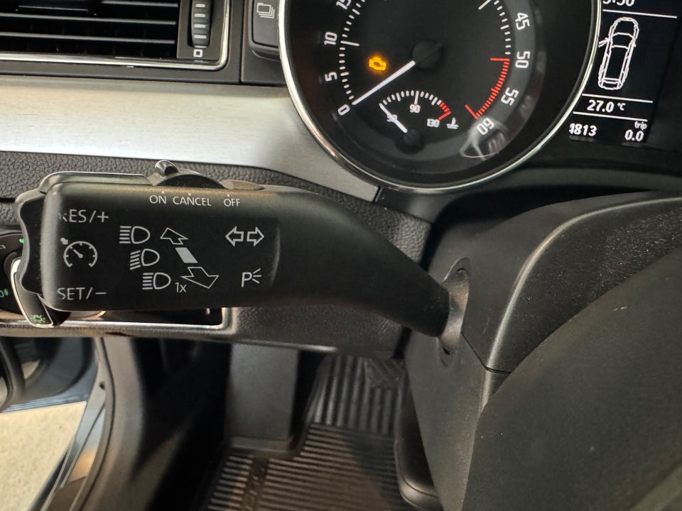 Skoda Superb 2,0 TDi 140 Elegance Combi 5d
