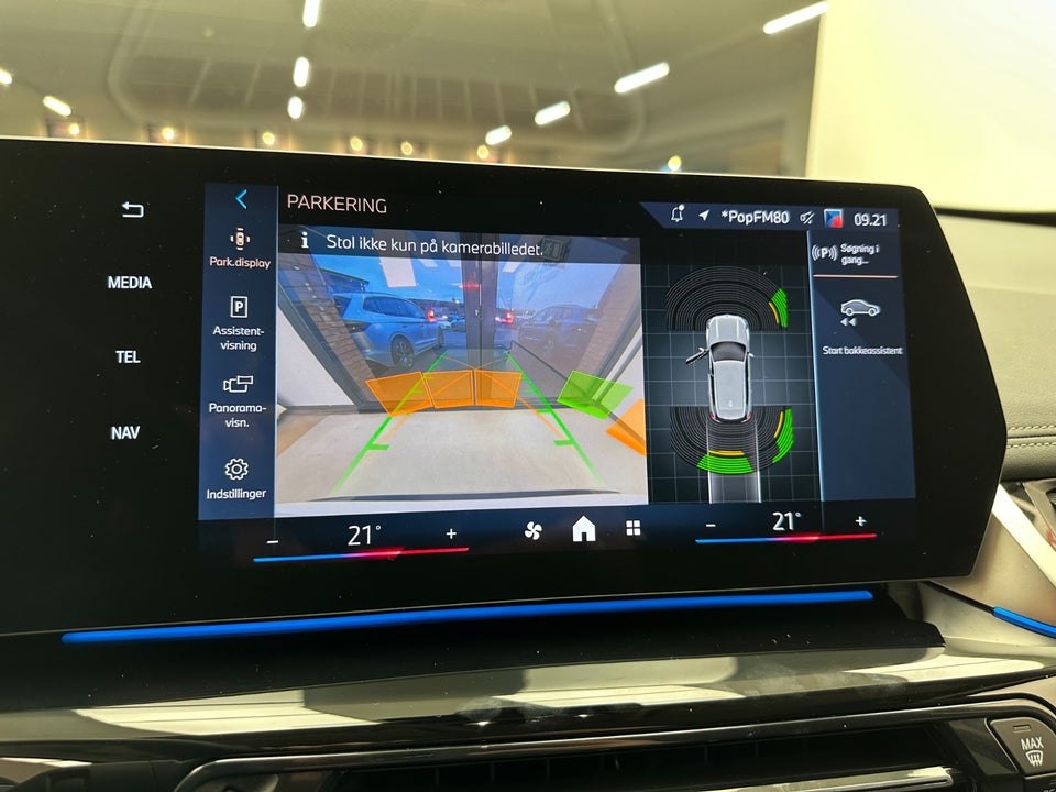 BMW iX1 eDrive20 X-Line 5d