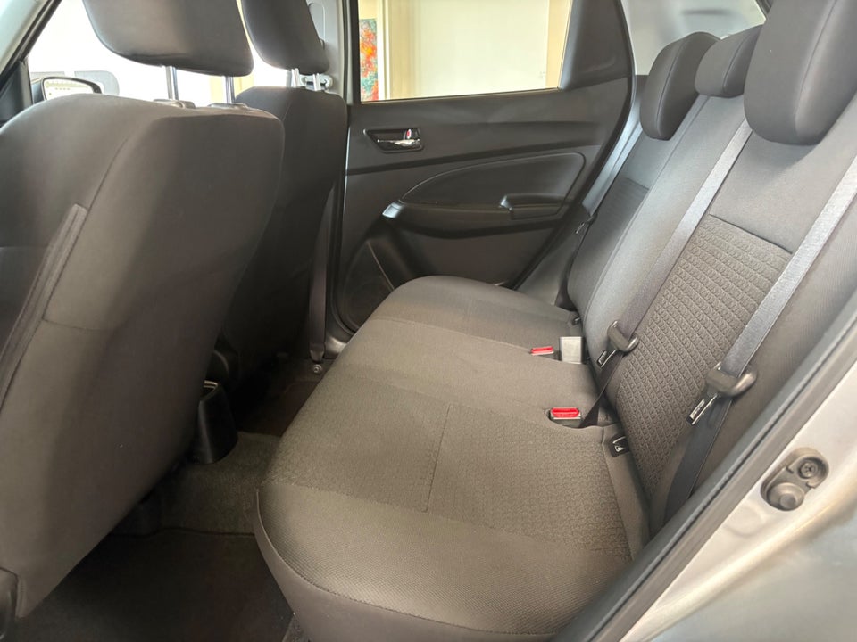 Suzuki Swift 1,2 Dualjet mHybrid Exclusive 5d