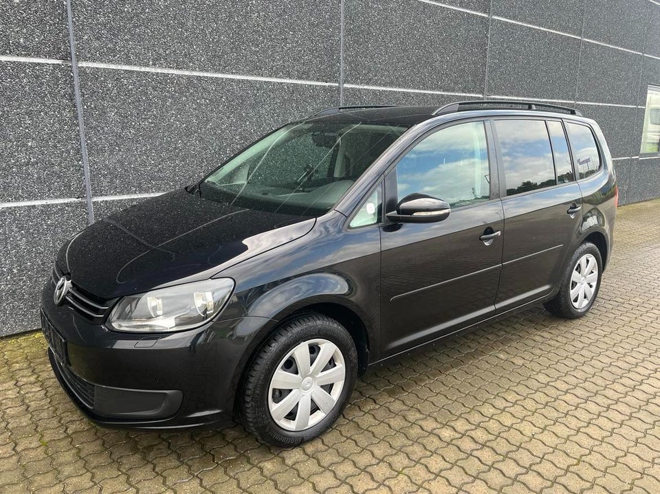 VW Touran 1,6 TDi 105 Comfortline BMT 7prs 5d