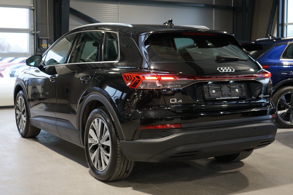 Audi Q4 e-tron 40  5d