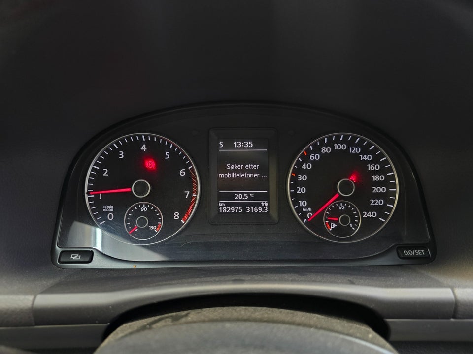 VW Touran 1,2 TSi 105 Trendline BMT 7prs 5d