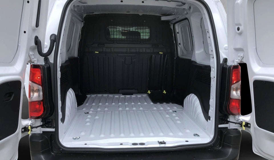 Toyota ProAce City 1,2 T 110 Medium Comfort 5d