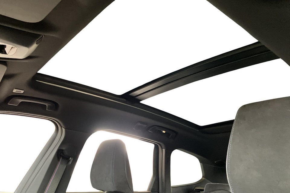 BMW iX1 eDrive20 M-Sport Pro 5d