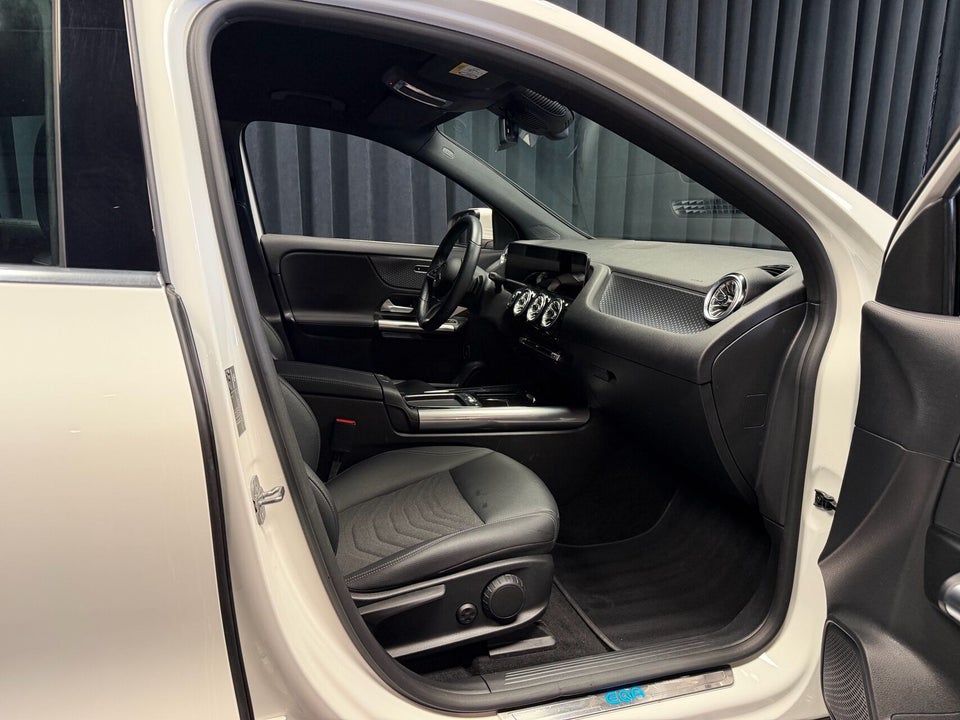 Mercedes EQA250+ Progressive 5d