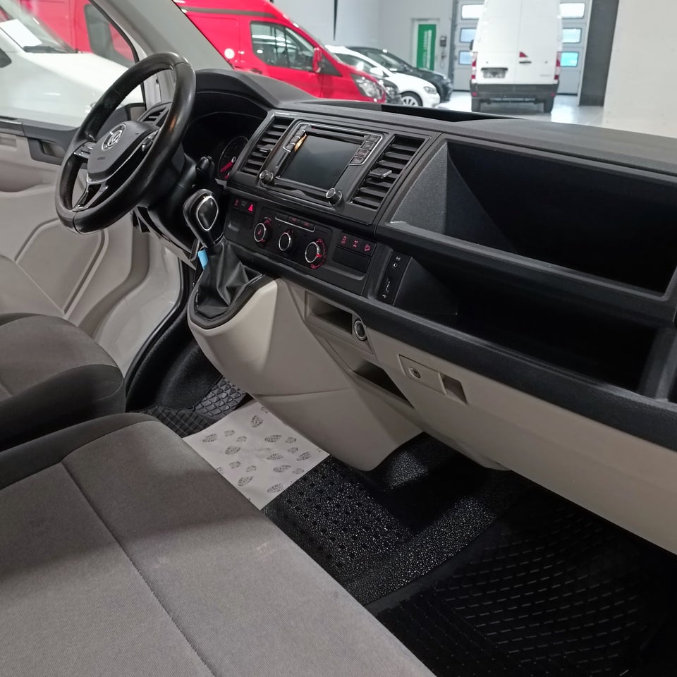 VW Transporter 2,0 TDi 204 Kassevogn DSG 4Motion lang