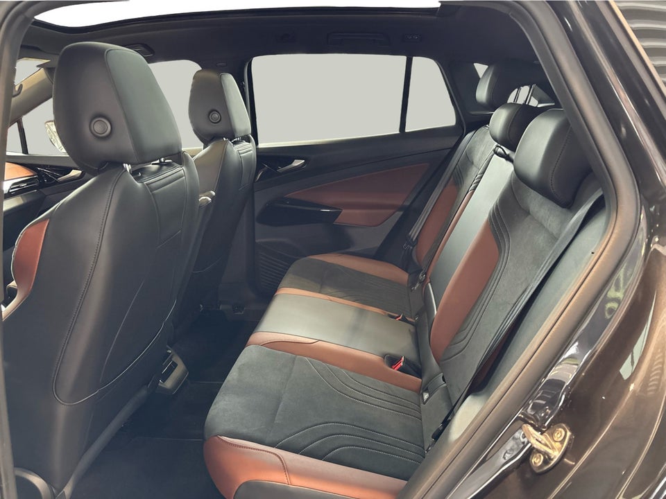 VW ID.4 77 Pro Performance Tech 5d