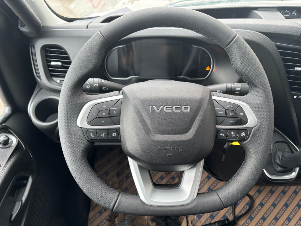 Iveco Daily 3,0 35C18 9m³ Van AG8