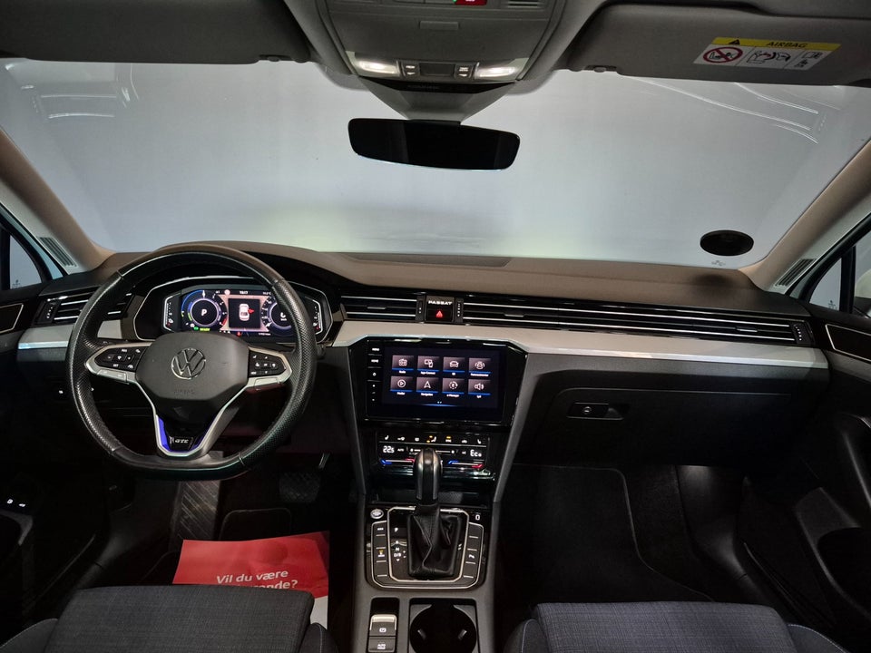 VW Passat 1,4 GTE DSG 4d