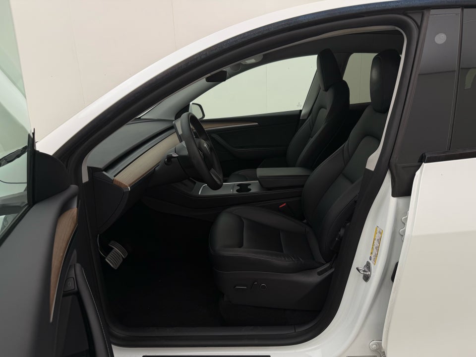 Tesla Model Y Performance AWD 5d