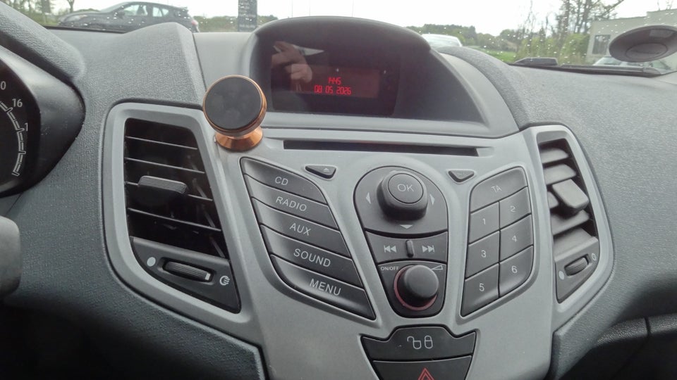 Ford Fiesta 1,25 82 Trend 5d