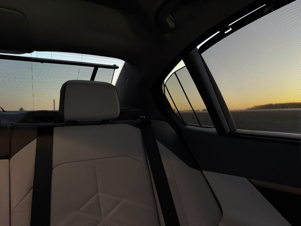 BMW i5 eDrive40 Fully Charged M-Sport 4d