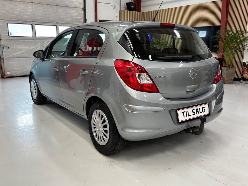 Opel Corsa 1,2 16V Enjoy 5d