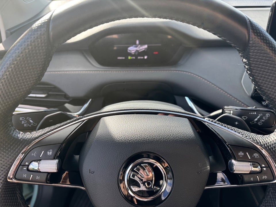 Skoda Enyaq 80 iV Suite 5d