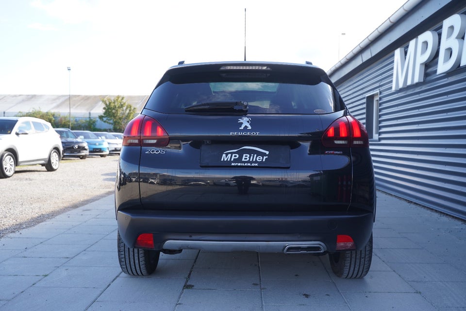 Peugeot 2008 1,6 BlueHDi 100 GT Line Sky 5d