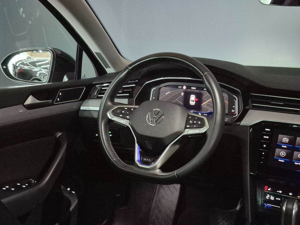 VW Passat 1,4 GTE High DSG 4d