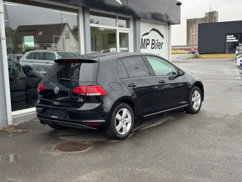 VW Golf VII 1,4 TSi 140 Highline DSG 5d