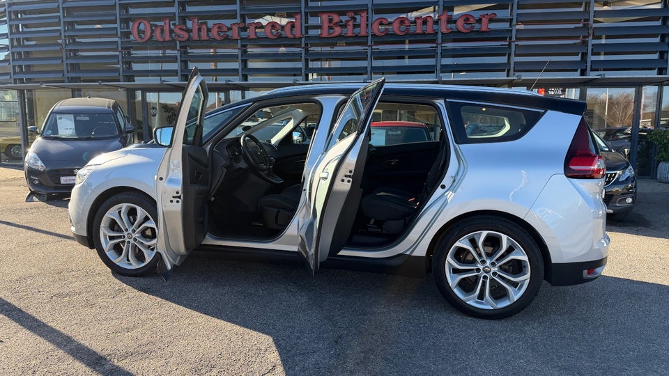 Renault Grand Scenic IV 1,5 dCi 110 Zen 7prs 5d