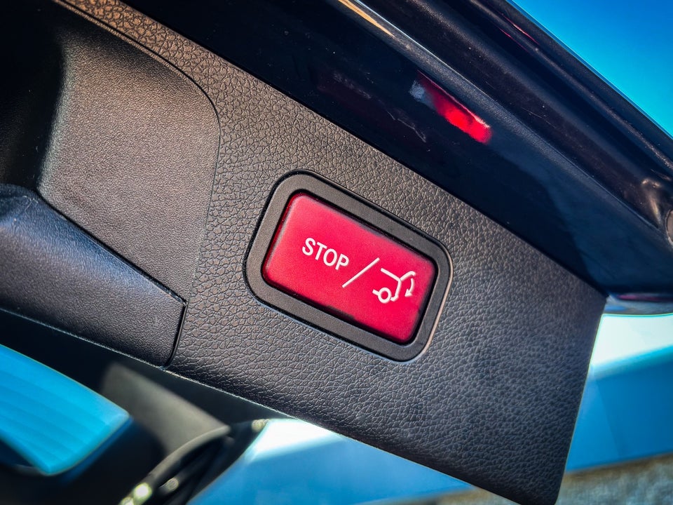 Mercedes E300 de 2,0 AMG Line stc. aut. 4Matic 5d