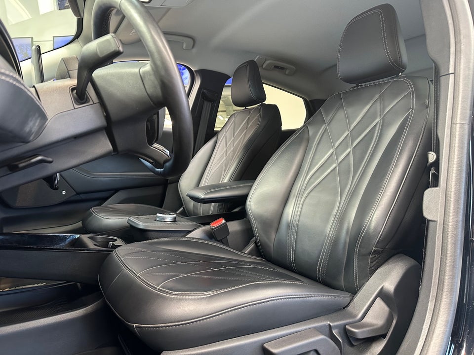 Ford Mustang Mach-E 88 Extended Range 5d