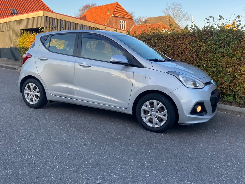 Hyundai i10 1,0 Go Air 5d