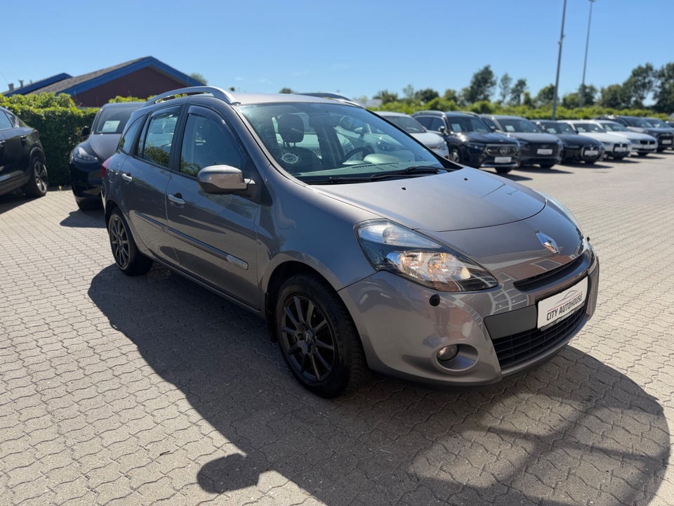Renault Clio III 1,5 dCi 75 Avantage Sport Tourer 5d